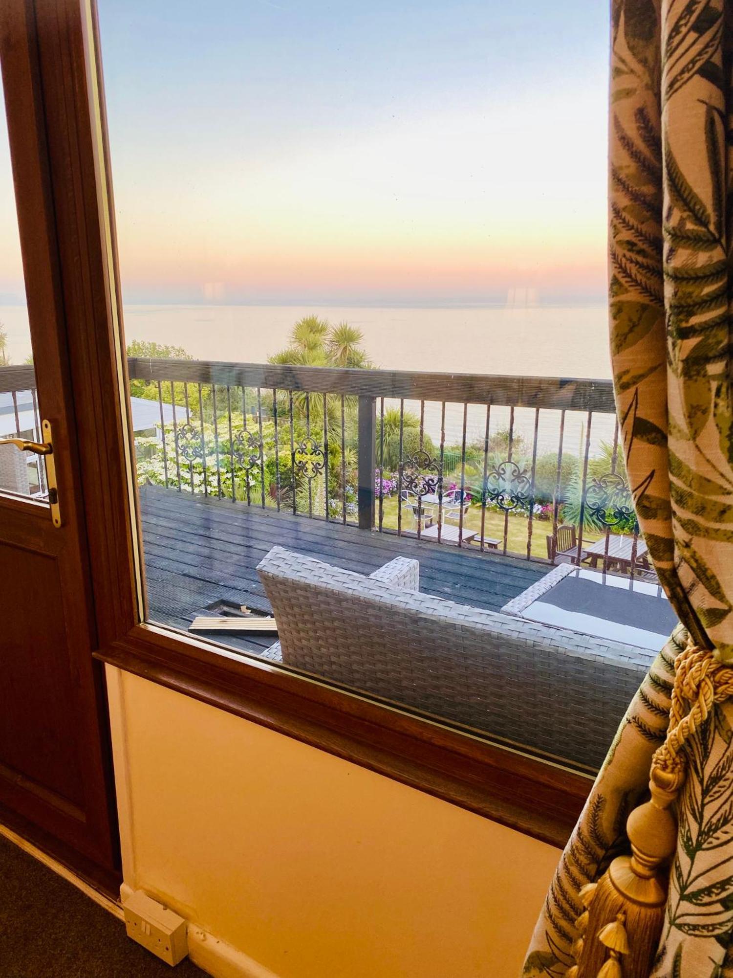 Carlton Hotel Shanklin Luaran gambar